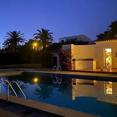 Espectacular Con Jardin Y Piscina En Menorca فيلة سالغار