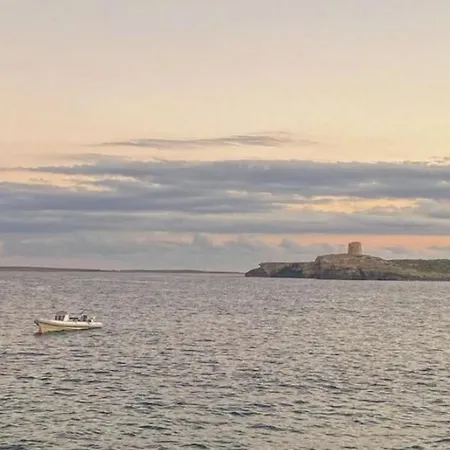 Espectacular Con Jardin Y Piscina En Menorca سالغار