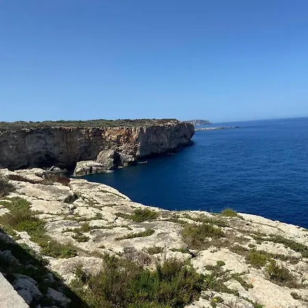 Espectacular Con Jardin Y Piscina En Menorca Villa S'Algar