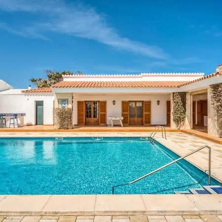 Espectacular Con Jardin Y Piscina En Menorca Villa *