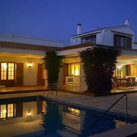 Espectacular Con Jardin Y Piscina En Menorca Villa S'Algar