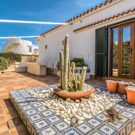 Espectacular Con Jardin Y Piscina En Menorca Villa S'Algar