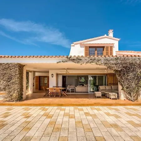 Espectacular Con Jardin Y Piscina En Menorca * S'Algar
